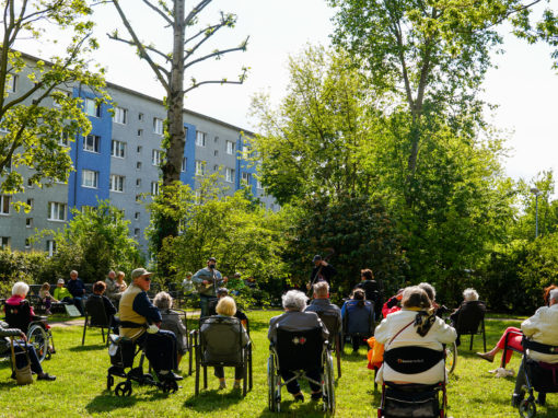 Musikalische Grüße am Johannisplatz und in Marienbrunn