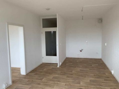 Senioren aufgepasst: Barrierearme und sanierte 2-Raumohnung mit ebenerdiger Dusche, Marienbrunn, Arno-Nitzsche-Str. 46
